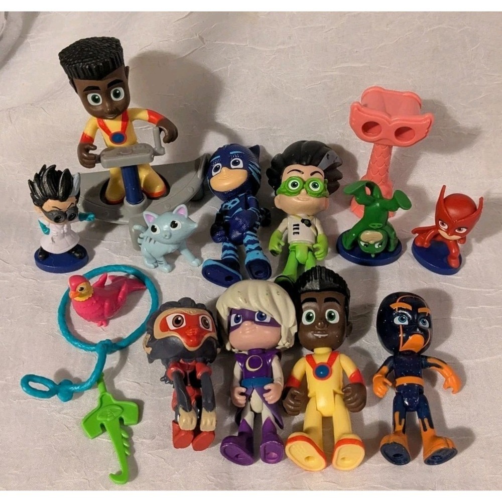 PJ Masks Figures Newton Star Meow Kitty Luna Girl Pets Romeo Cat Boy Mini Toys - Picture 13 of 13